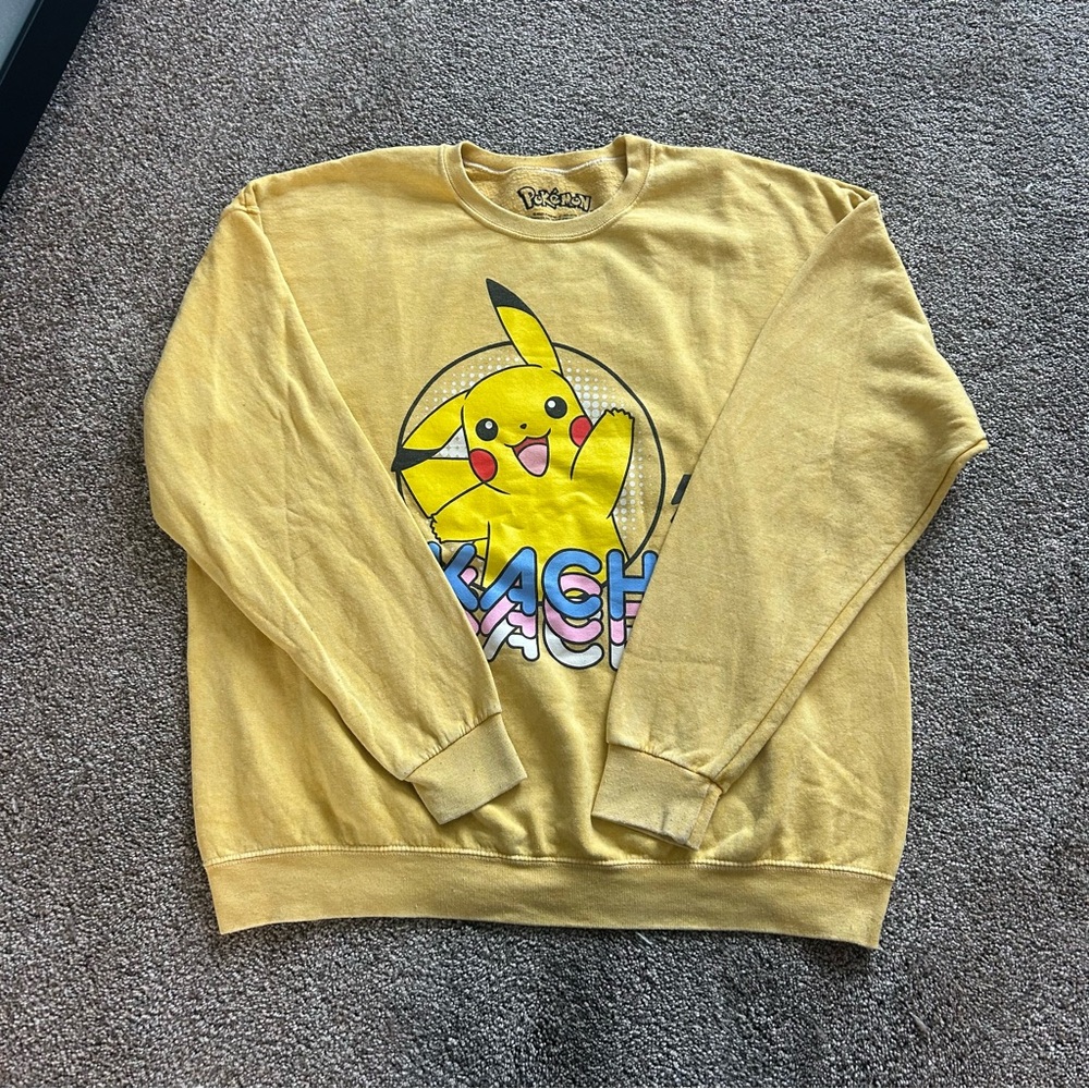 [Pokemon] Yellow Pikachu Crewneck Sweatshirt - Picture 2 of 6